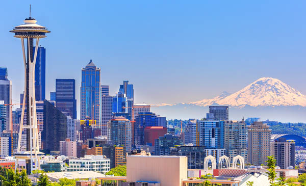 Seattle downtown skyline and Mt. Rainier